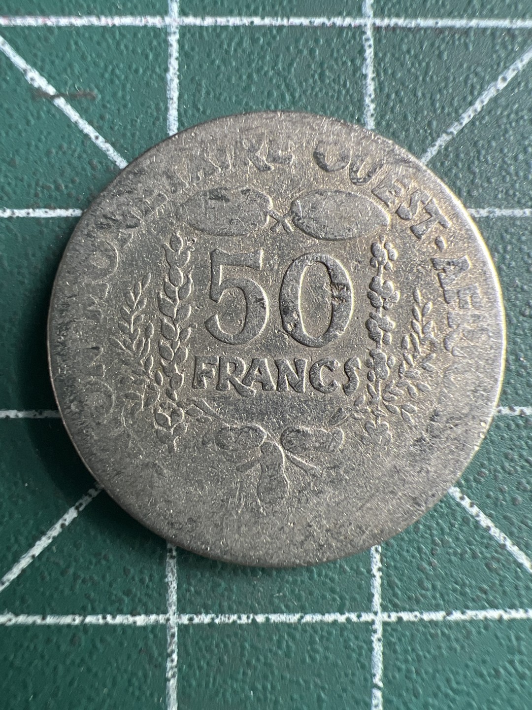 泡泡堂第326期  世界硬币 （无押金，捡漏，全场20包邮，偏远地区除外，接收代拍业务） 西非50法郎