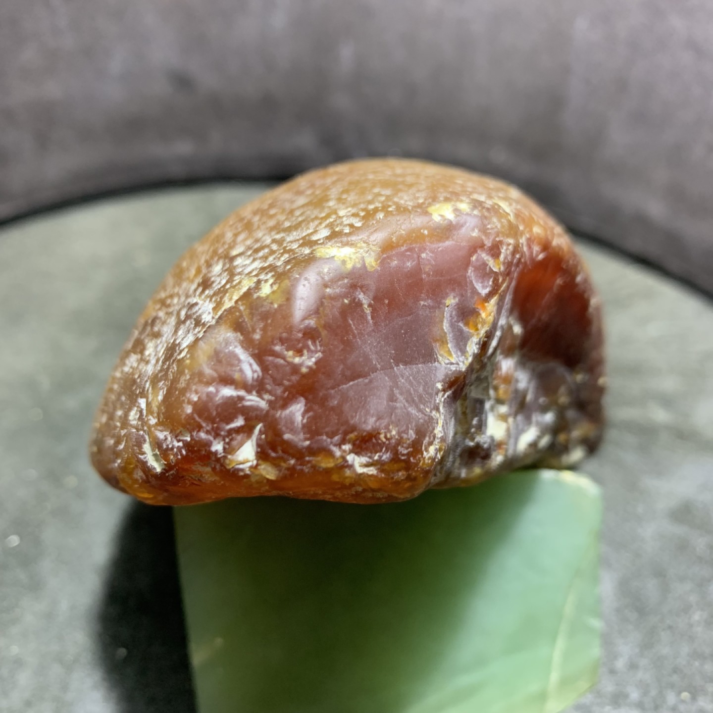 精美天然江料玛瑙原石雕刻齐天大圣孙悟空摆件，把件一个