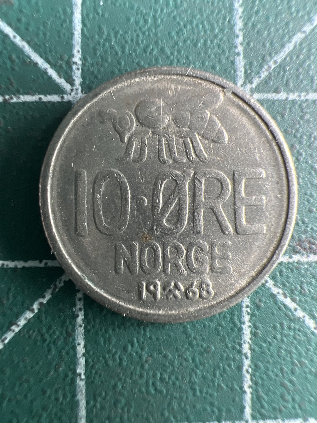 泡泡堂第269期  世界硬币 （无押金，捡漏，全场20包邮，偏远地区除外，接收代拍业务） 挪威10欧尔 小蜜蜂