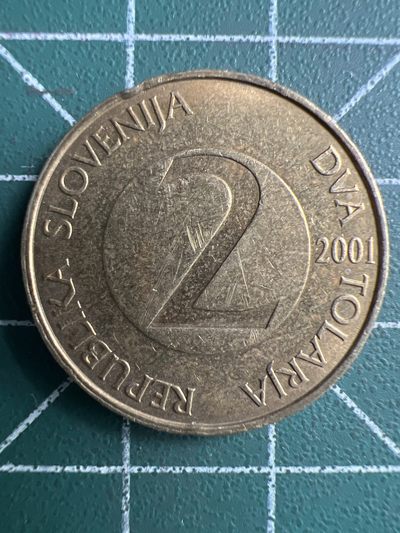 泡泡堂第254期  世界硬币 （无押金，捡漏，全场20包邮，偏远地区除外，接收代拍业务） 斯洛文尼亚2元 燕子