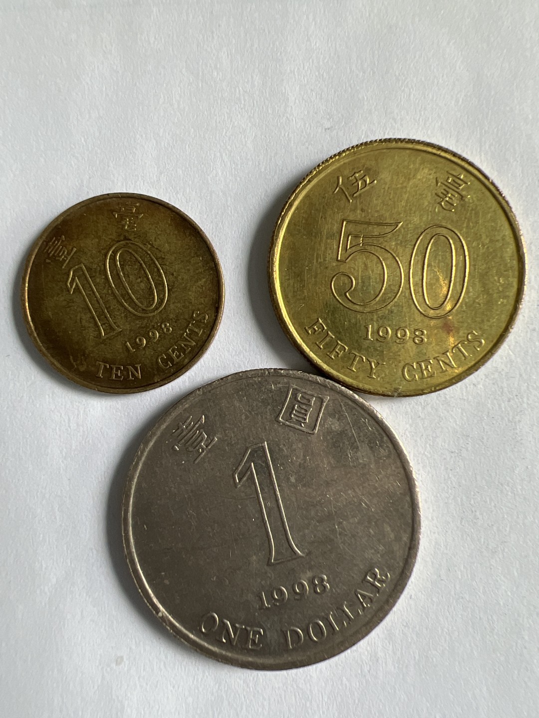 泡泡堂微拍第九十幕硬币捡漏可累计专场👿👿，累计满二十元包邮，接受代拍业务 香港紫荆花三枚