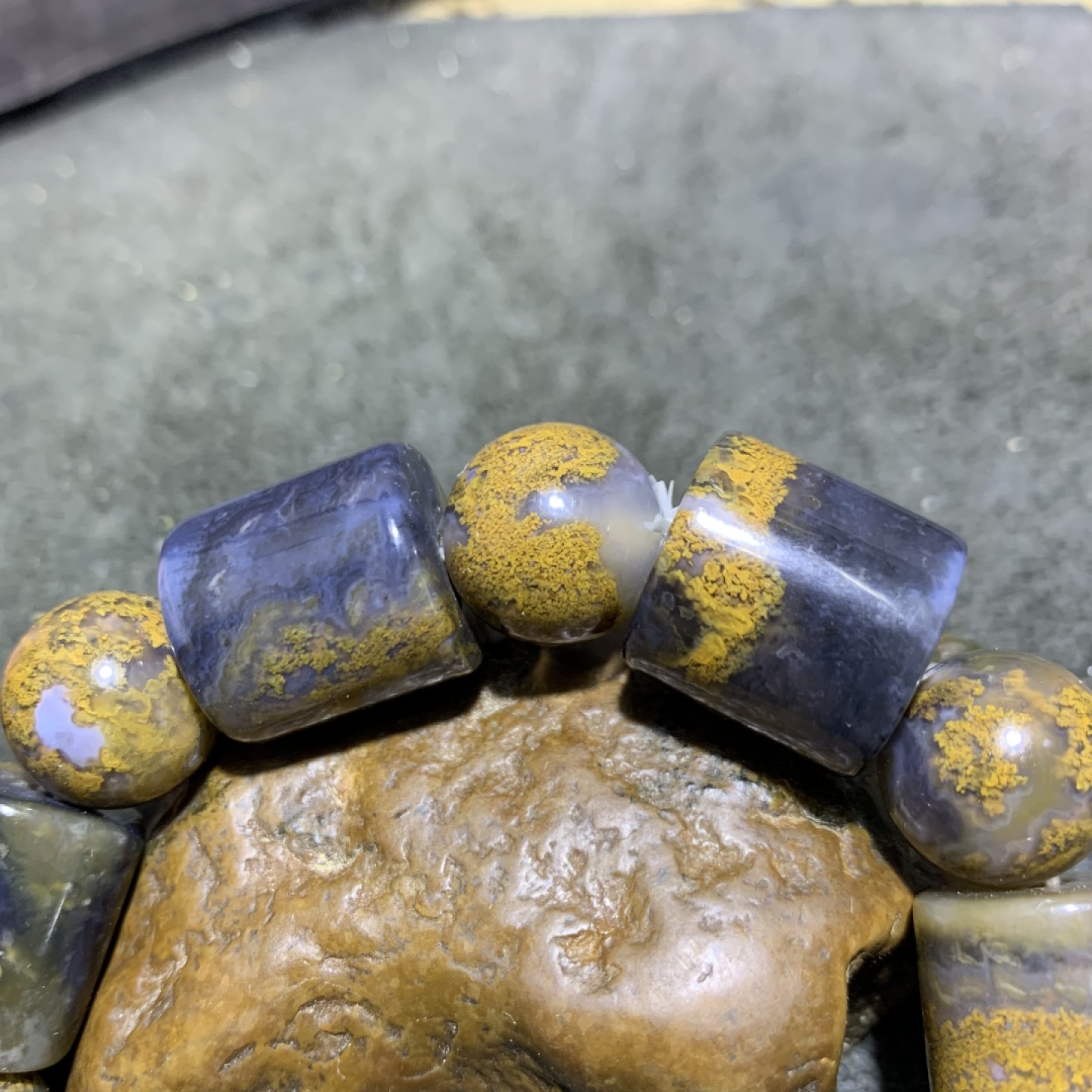 精美天然阜新本地水草玛瑙手串一条