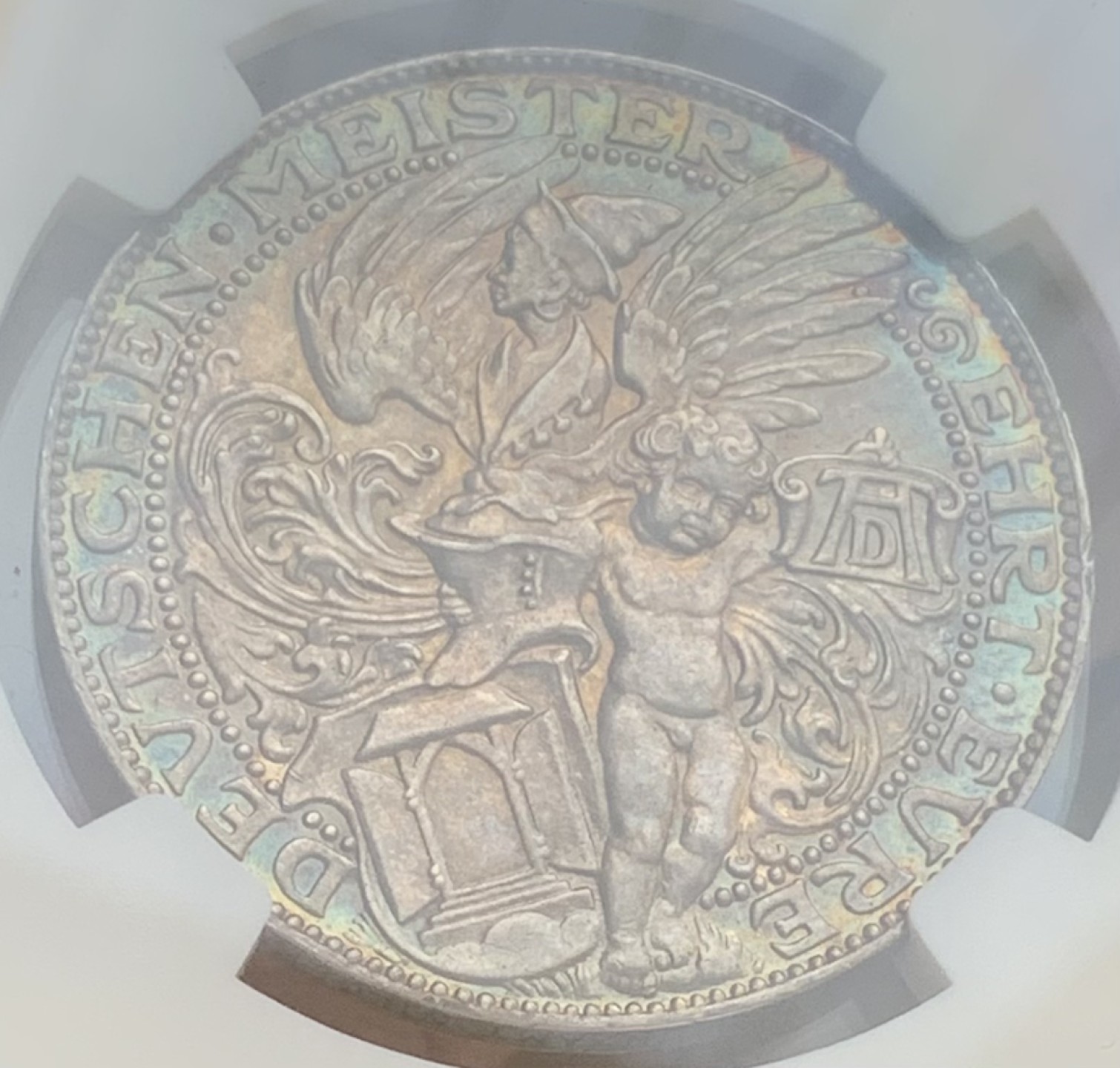 瓶子🏺第83期拍卖会 德国1928年卡尔哥茨天使银章NGC AU58五彩好状态低评