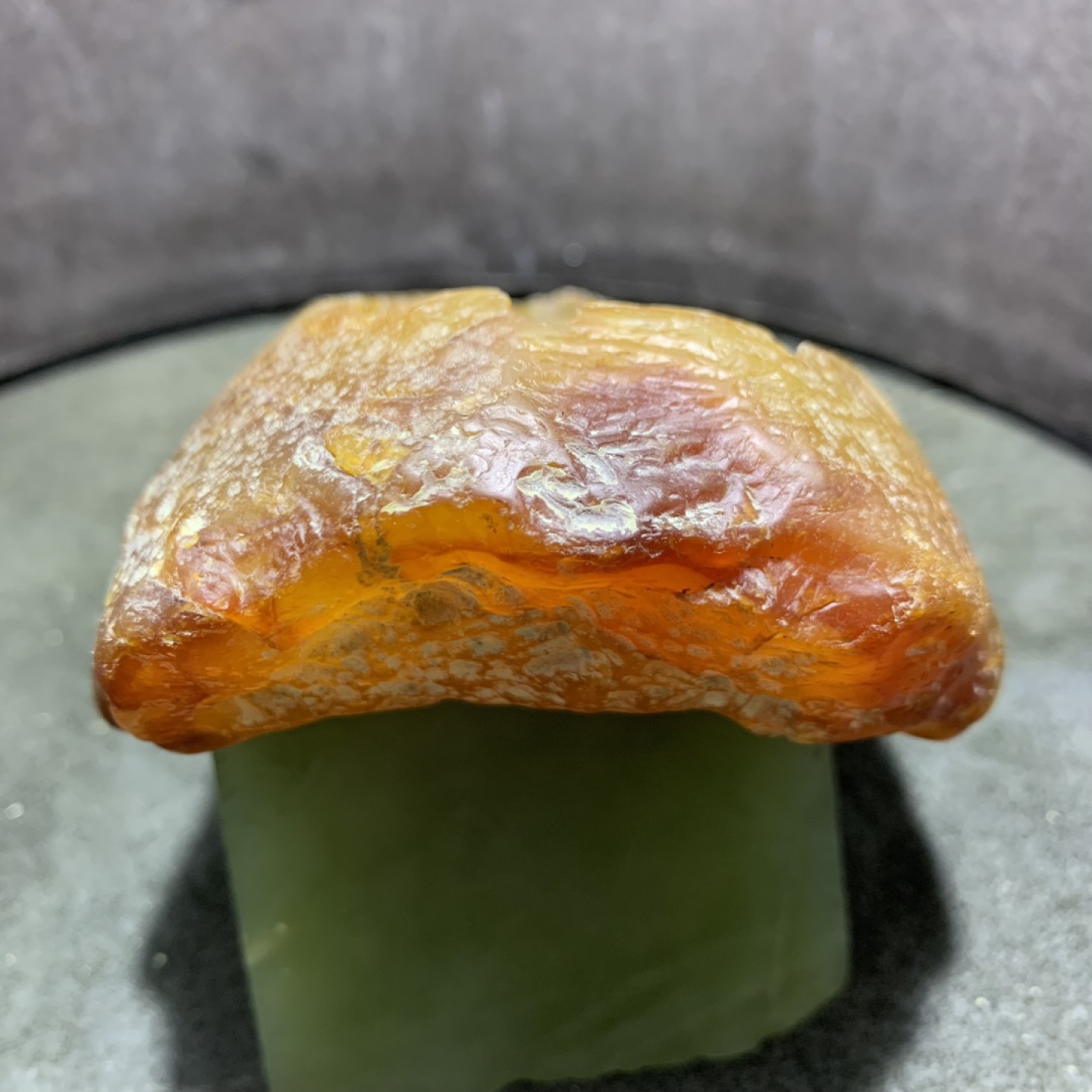 精美天然江料玛瑙原石雕刻齐天大圣孙悟空摆件，把件一个
