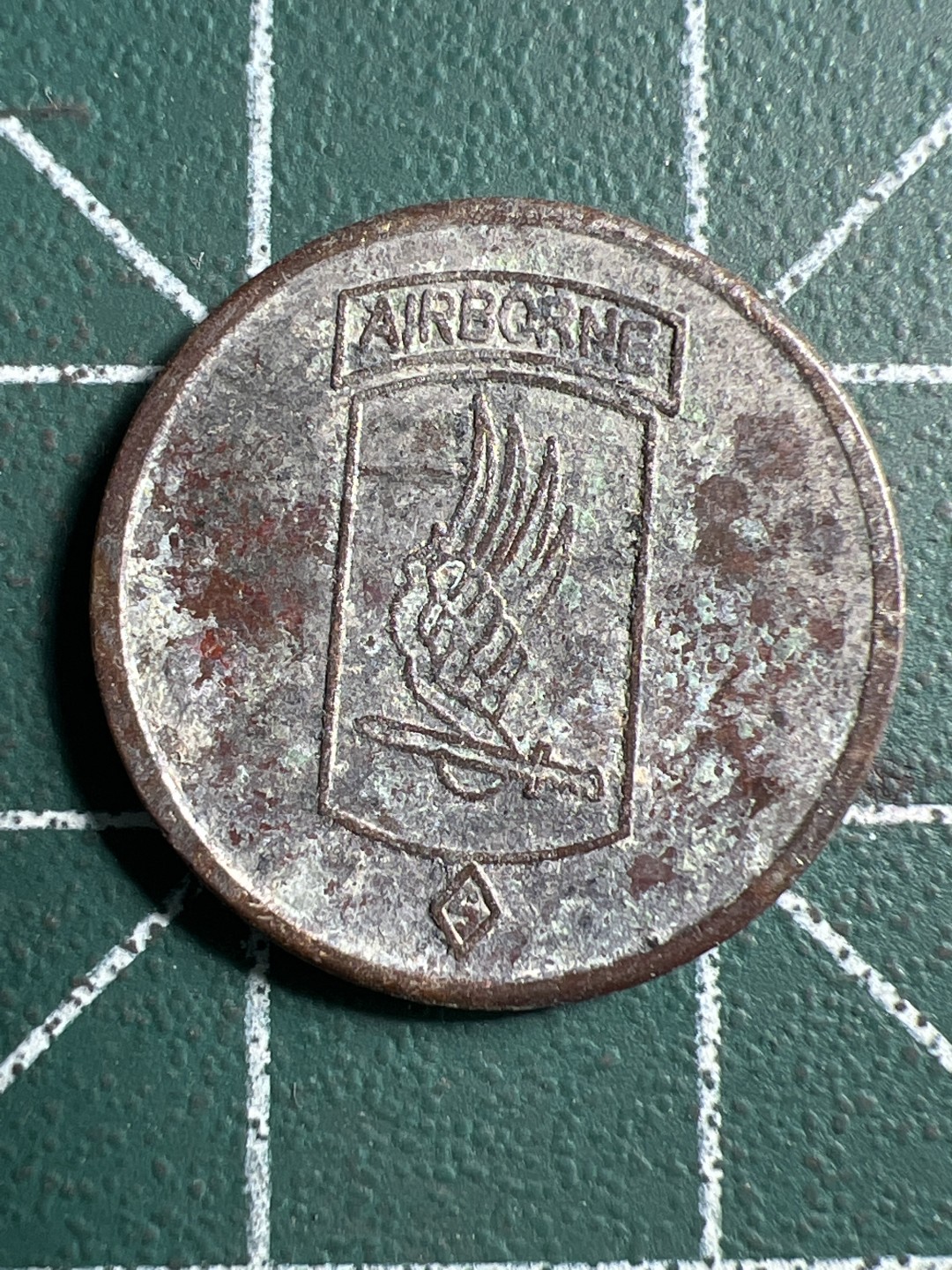 泡泡堂微拍第八十九幕硬币捡漏可累计专场👿👿，累计满二十元包邮，接受代拍业务 越战军币