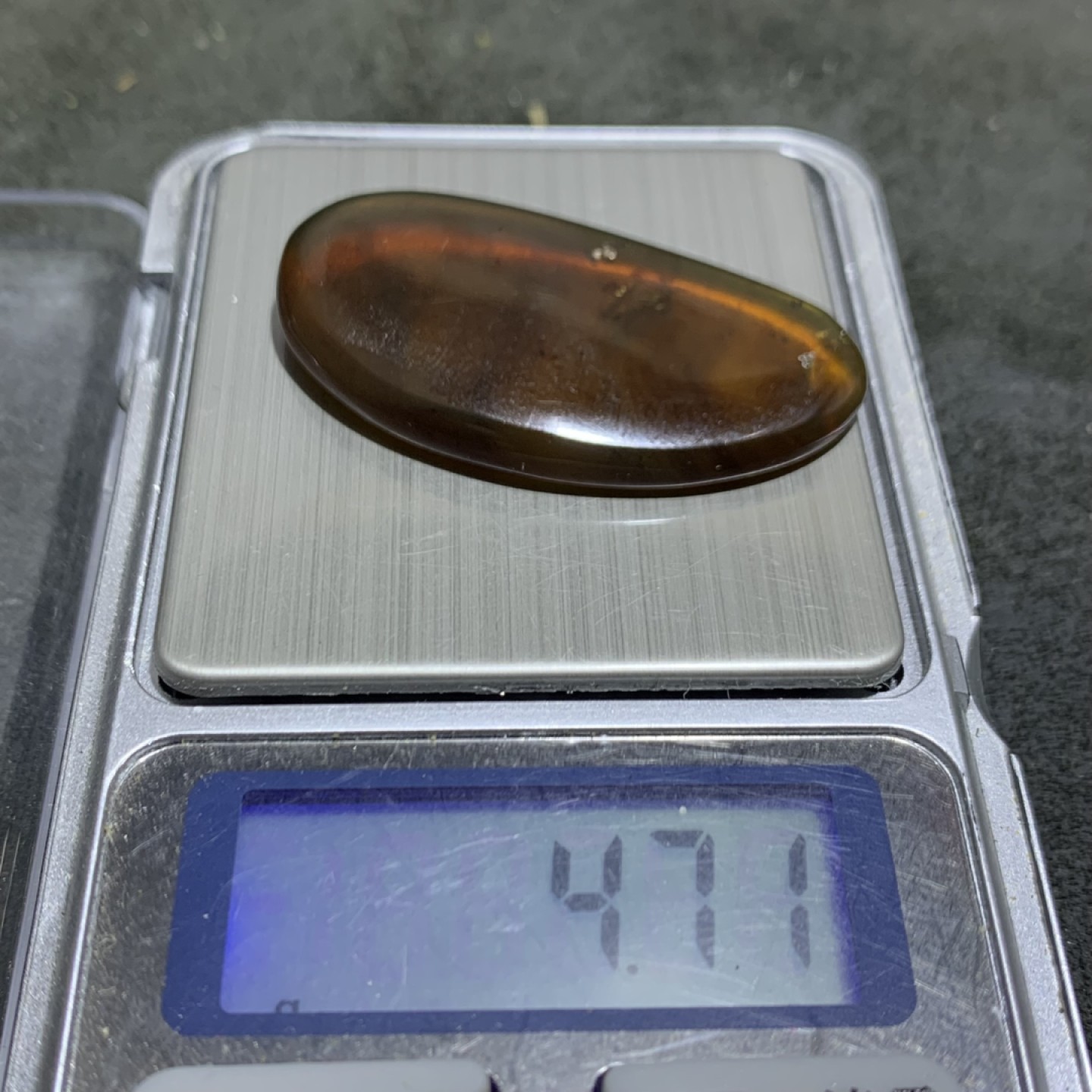 精美缅甸棕红珀随形吊坠一个