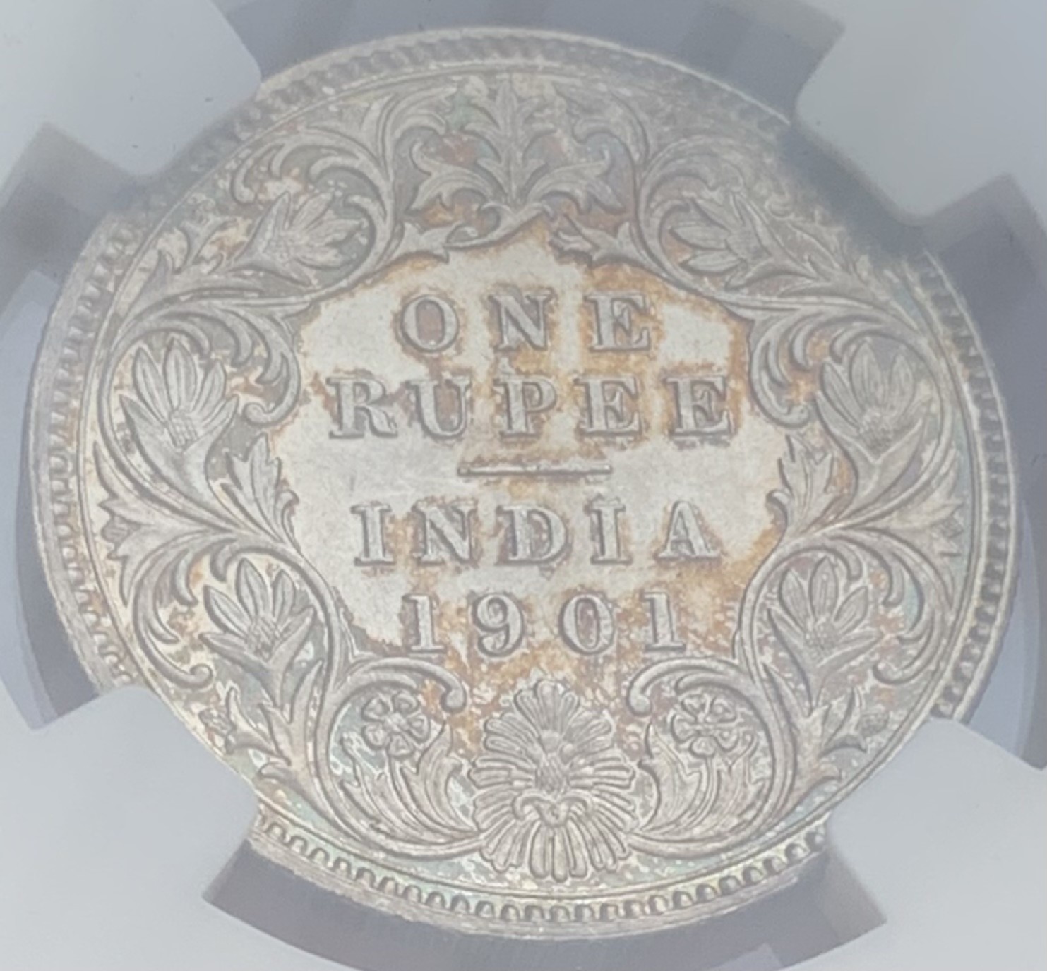 瓶子🏺第83期拍卖会 英属1901年维多利亚1卢比银币  NGC MS63