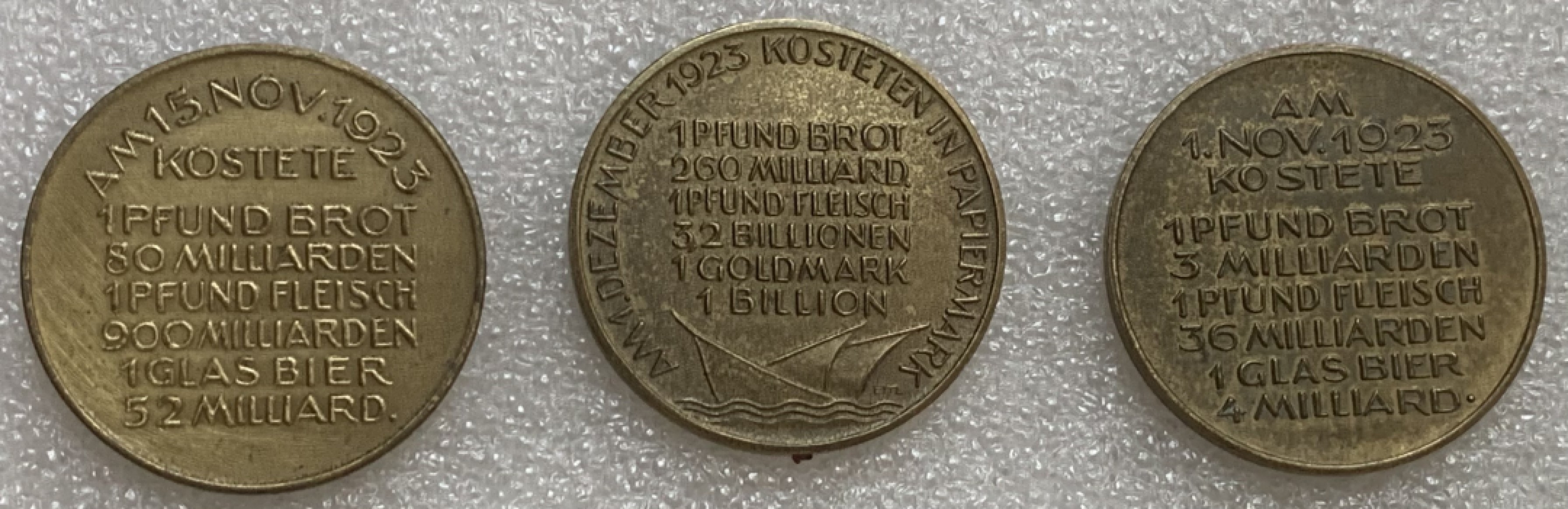 瓶子🏺第83期拍卖会 德国1923年紧张时期苦难生活3枚套