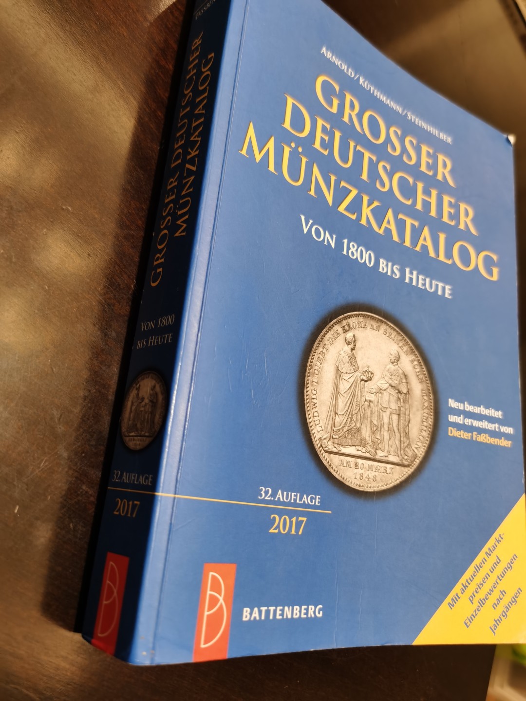 博洋堂世界钱币拍卖第019期（全场包邮） 2017年德国巴腾贝格目录，非常著名的一本德系币目录，记录了从1801年至今的德国与其殖民地发行过的各式各样的钱币，书非全新，但保存得很好,喜欢德国币的朋友不容错过