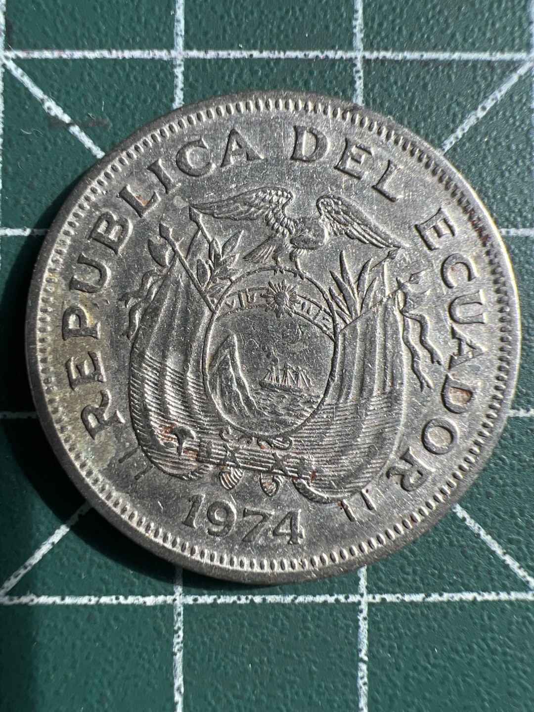 泡泡堂微拍第八十九幕硬币捡漏可累计专场👿👿，累计满二十元包邮，接受代拍业务 厄瓜多尔1苏克雷