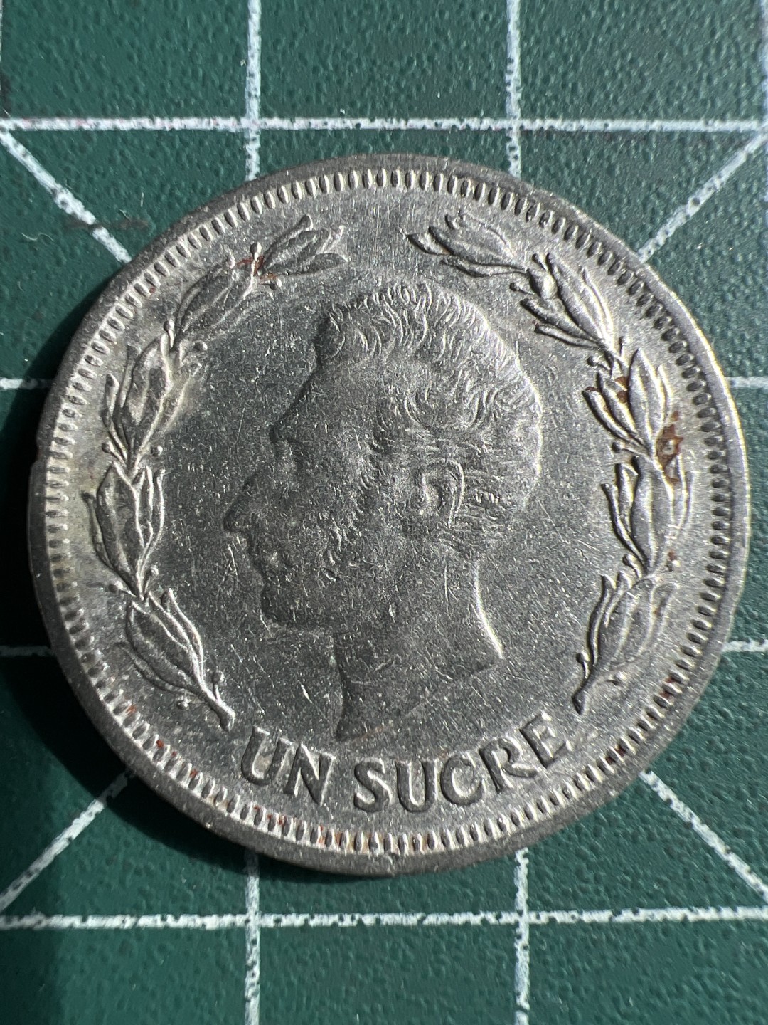 泡泡堂微拍第八十九幕硬币捡漏可累计专场👿👿，累计满二十元包邮，接受代拍业务 厄瓜多尔1苏克雷