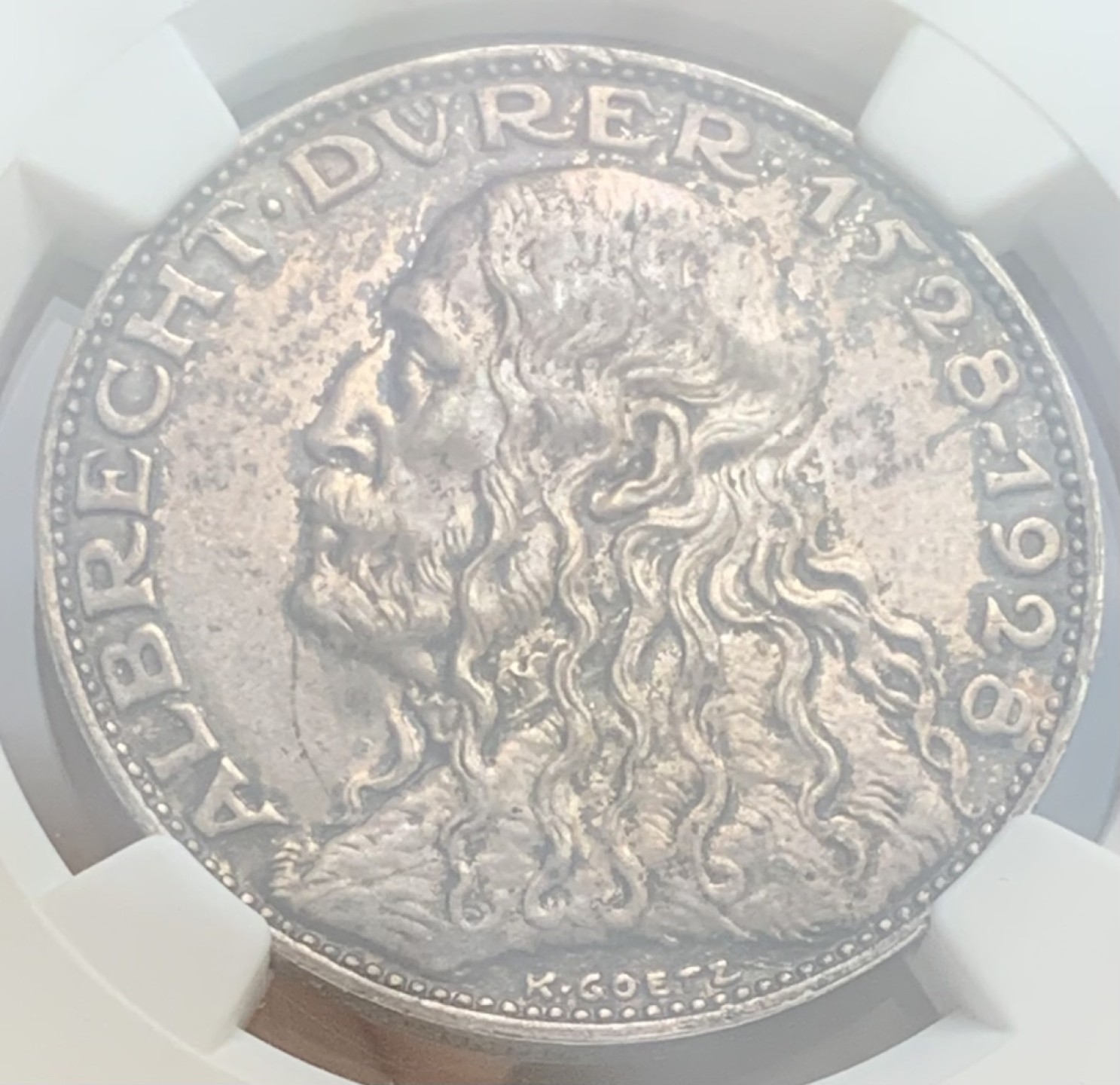 瓶子🏺第83期拍卖会 德国1928年卡尔哥茨天使银章NGC AU58五彩好状态低评