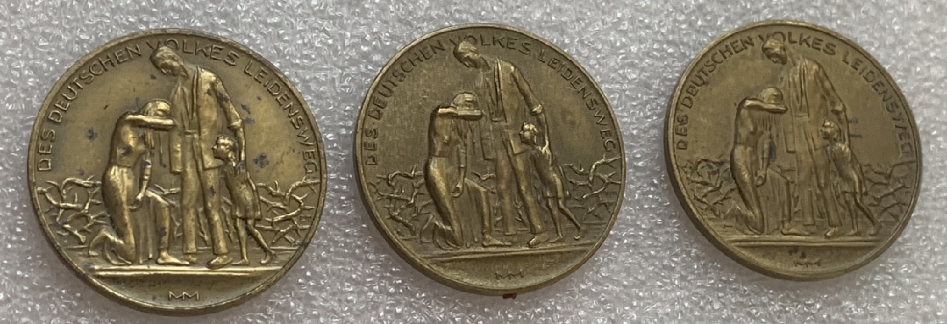 瓶子🏺第83期拍卖会 德国1923年紧张时期苦难生活3枚套