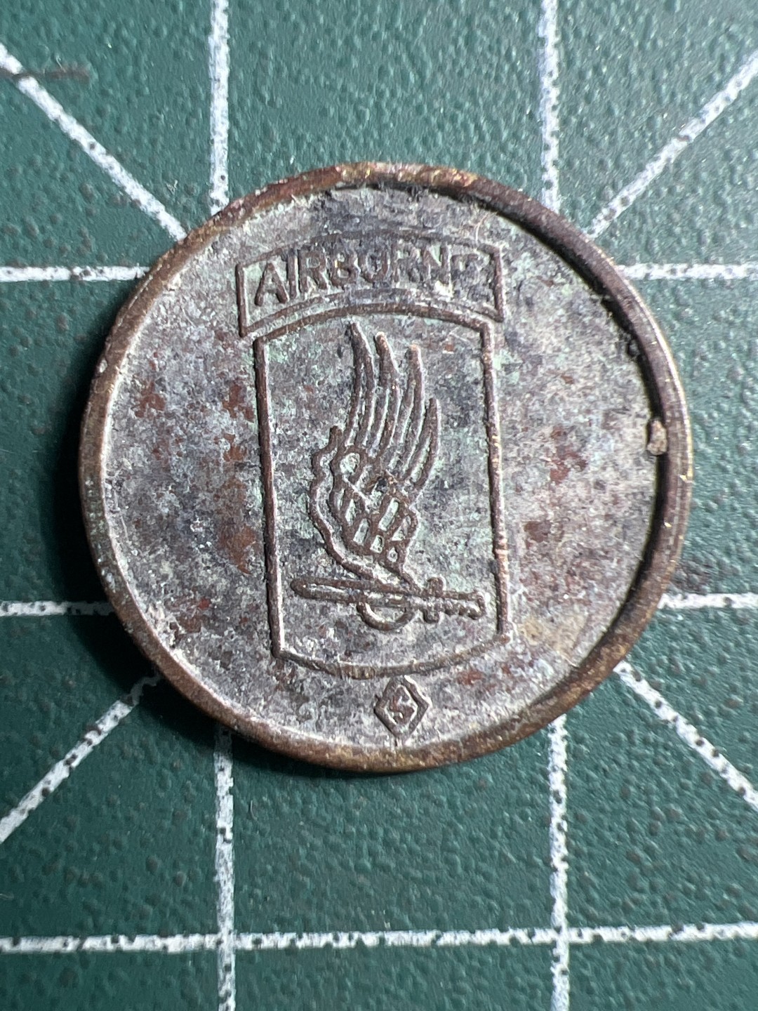 泡泡堂微拍第八十九幕硬币捡漏可累计专场👿👿，累计满二十元包邮，接受代拍业务 越战军币