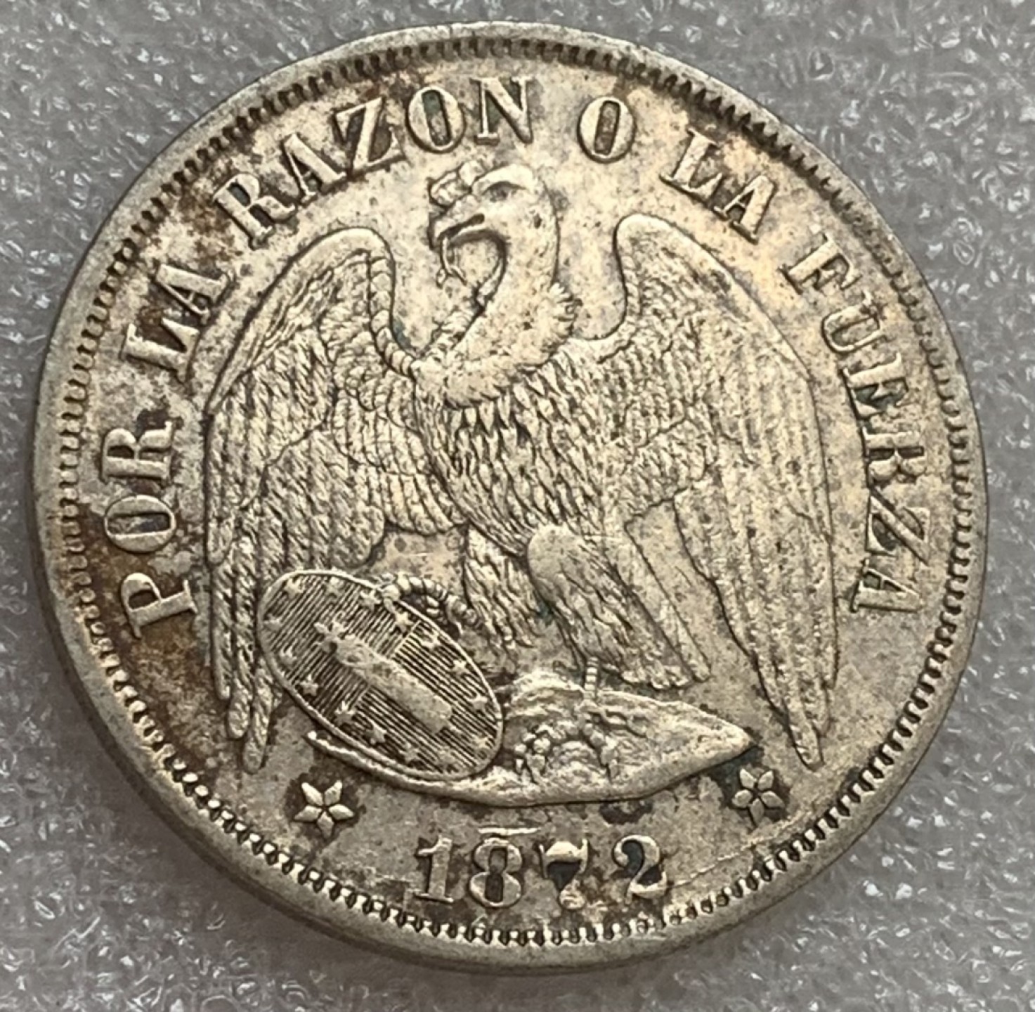 瓶子🏺第83期拍卖会 1872年智利秃鹰1比索大银币 少见版好品相 铸纹还在