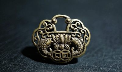 手串木器杂件｜精选拍卖专场 老铜｜双鱼锁挂件