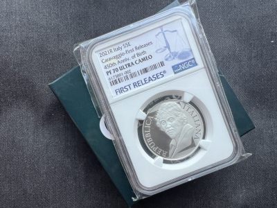 【币观天下】第217期钱币拍卖 - 2021 意大利 卡拉瓦乔 蓝标 ngc70
