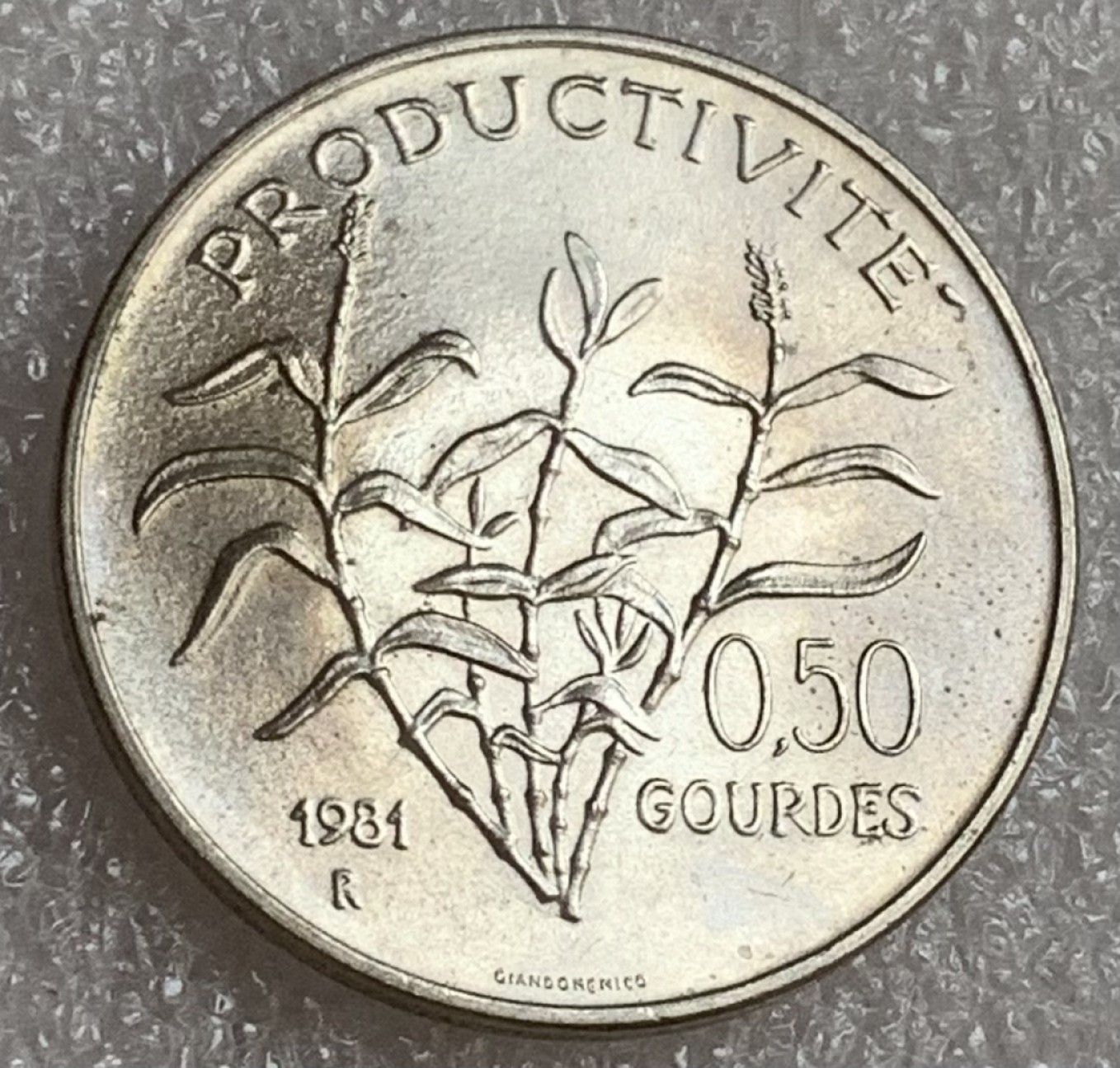 瓶子🏺第83期拍卖会 1981年海地0.5古德世界粮农组织FAO纪念币 原光全新品