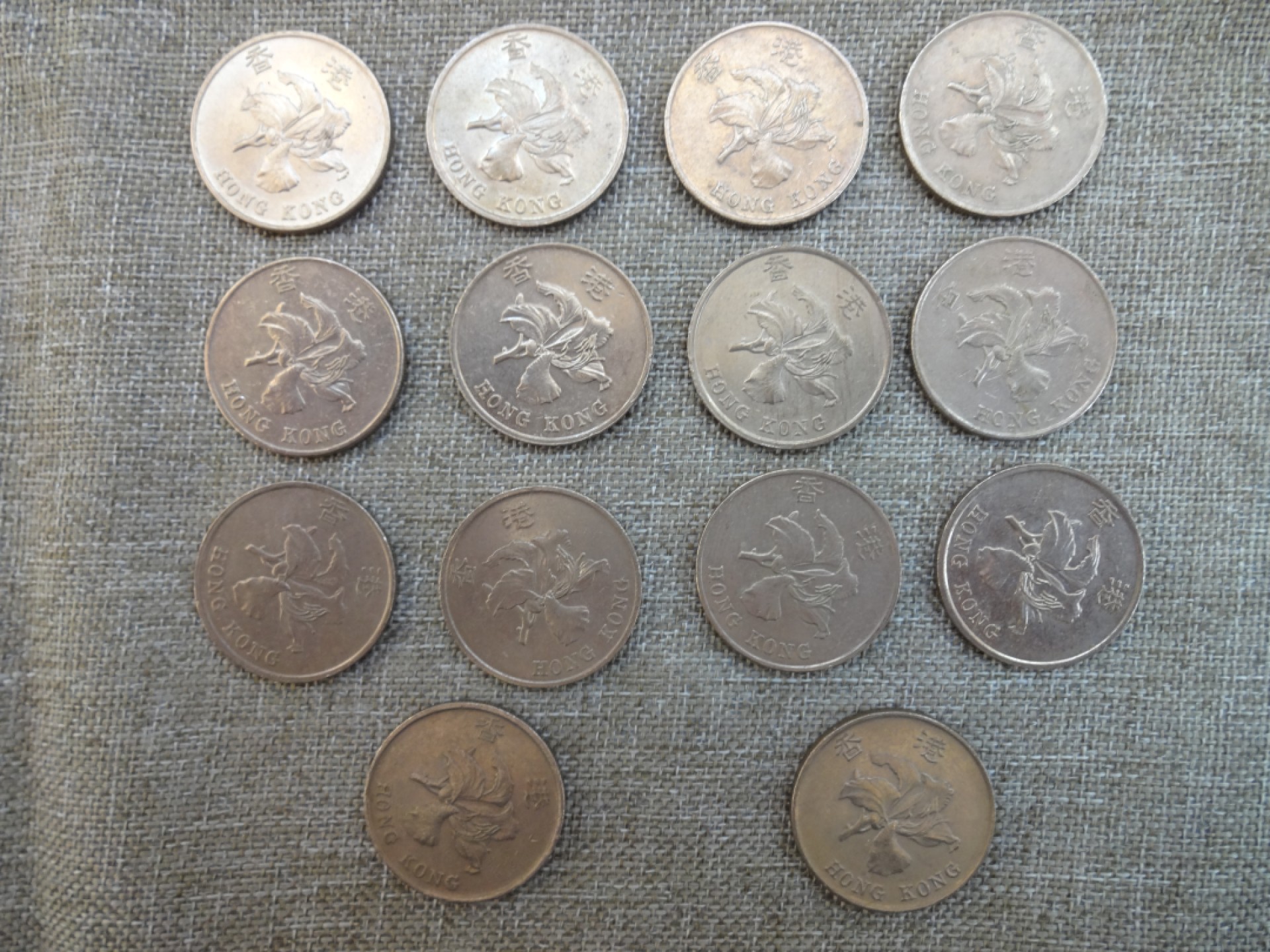 娃娃家-三月、第六场 香港紫荆花1元- 14枚起拍