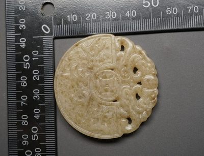 玉石翡翠玛瑙｜拍卖专场 地方玉｜明清风｜苏工雕刻·出入平安牌挂件