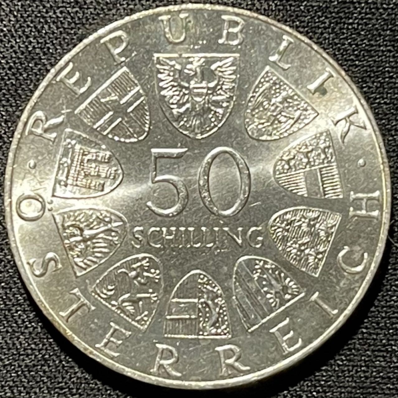 紫瑗钱币——第260期拍卖 奥地利 1974年 维也纳国际花卉展 50先令 20克 0.64银 UNC