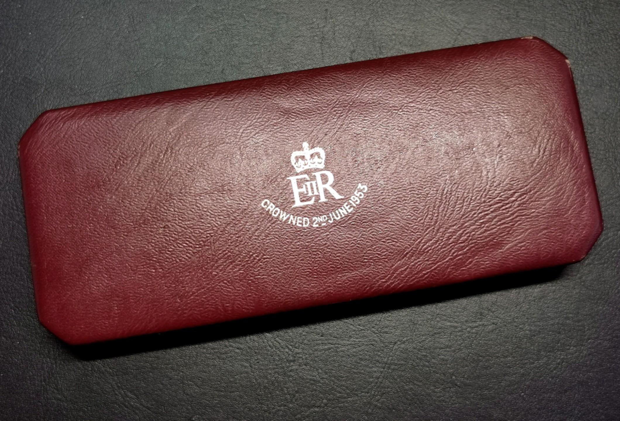 凡希社世界钱币微拍第二百三十二期 1953英国伊丽莎白加冕精铸PS原盒 铜币氧化