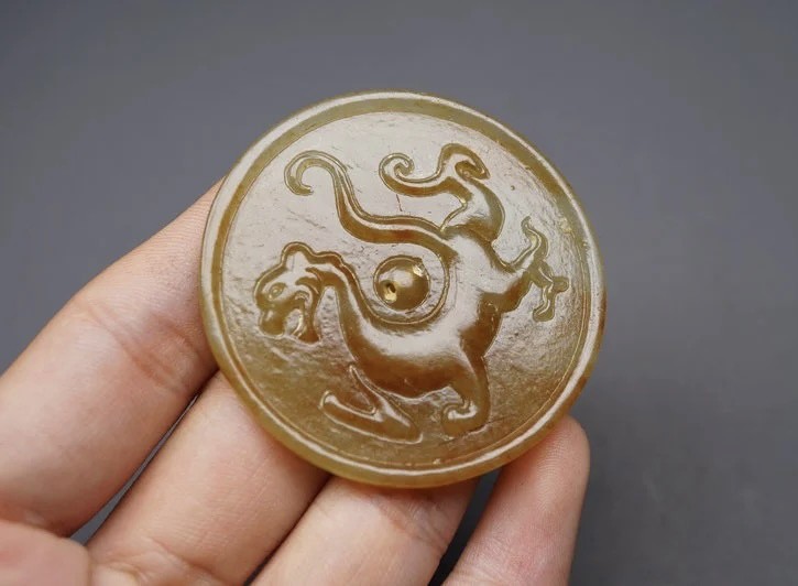 ｜冷门出品｜精选专拍·第贰拾场· 和田玉｜明清工艺精雕·螭龙玉挂件