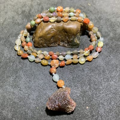 精美罕见天然淖毛湖葡萄干玛瑙小精品长款项链一条， - 精美罕见天然淖毛湖葡萄干玛瑙小精品长款项链一条，