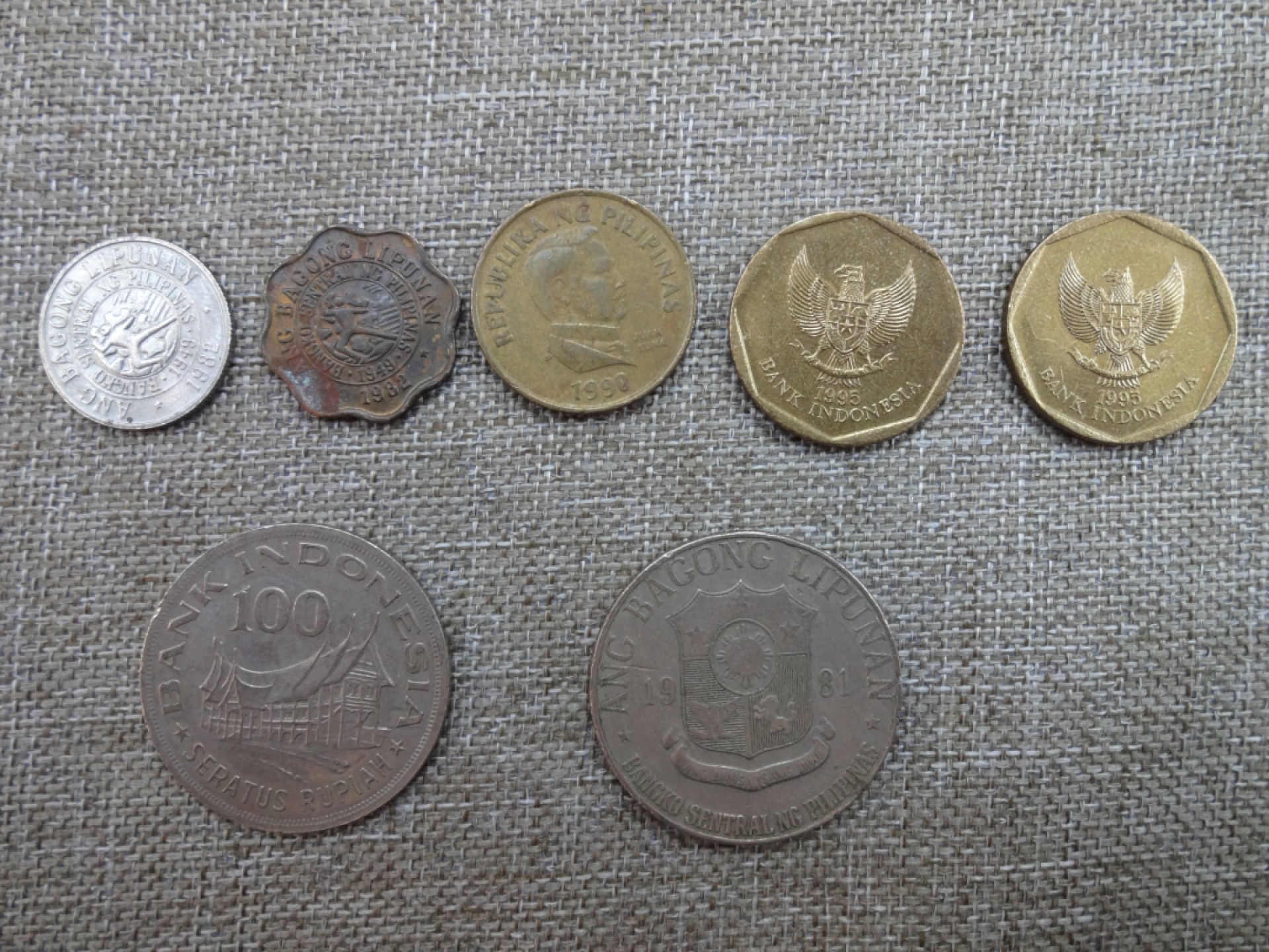 娃娃家-三月、第六场 印度尼西亚+菲律宾散币-7枚起拍