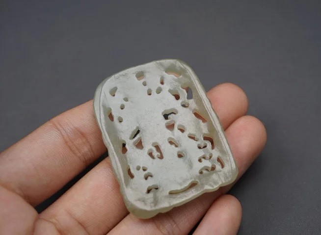 ｜冷门出品｜精选专拍·第贰拾场· 和田玉｜明清风｜苏工精雕·嬉戏人物牌挂件