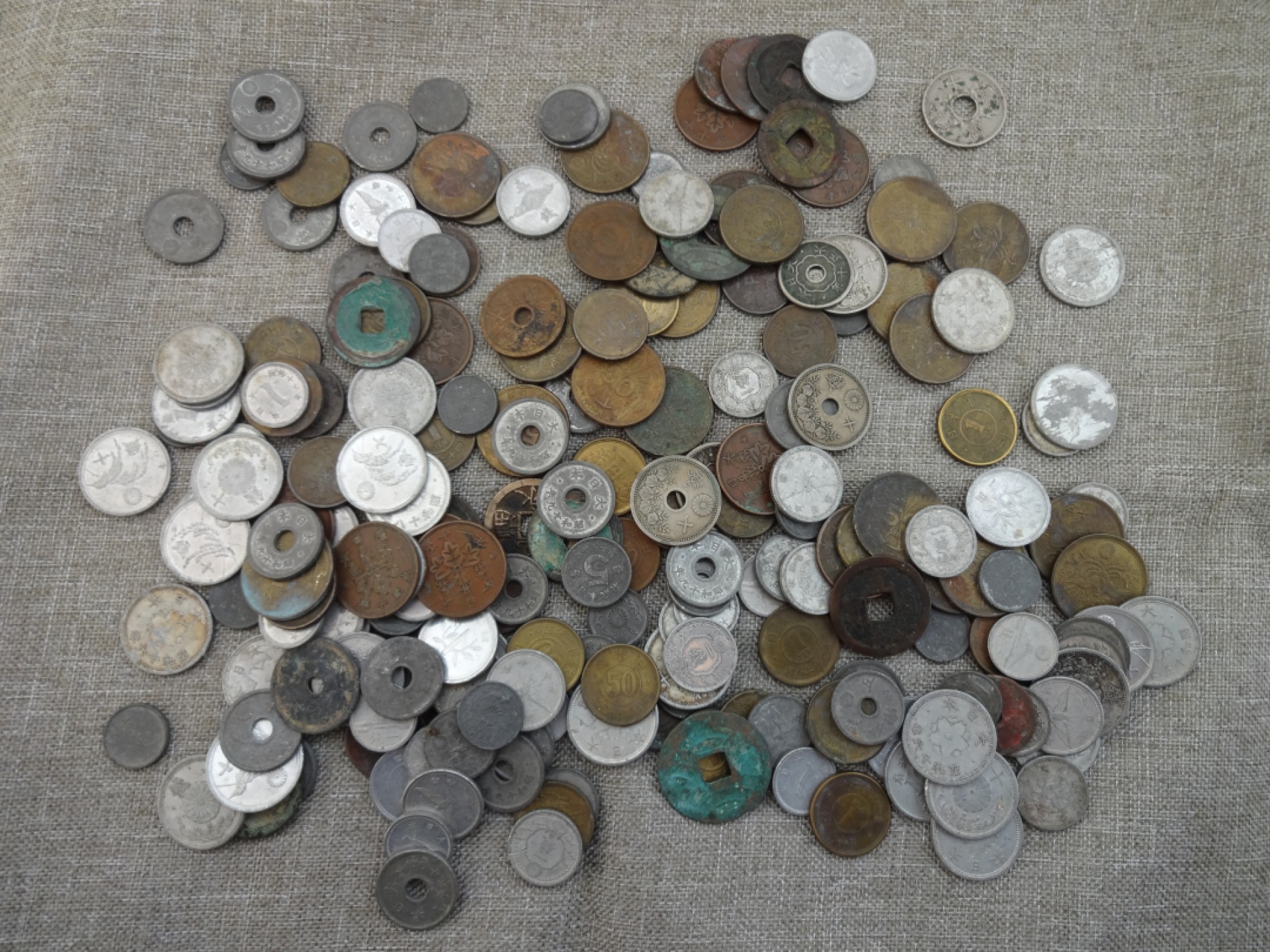 娃娃家-三月、第六场 日本原包480克散钱 菊花铝币啥都有- 随意拍