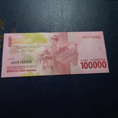 【世界钱币收藏】精选微拍第57期暨2023年第四期 裸钞专场 2016年印度尼西亚10万卢比 全新绝品狮子号6666