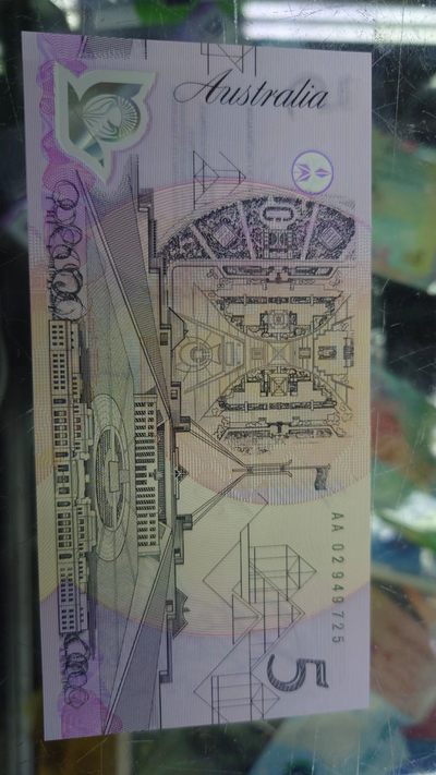 【世界钱币收藏】精选微拍第57期暨2023年第四期 裸钞专场 1992年初版澳大利亚5元塑料钞 AA冠 全新绝品尾号725