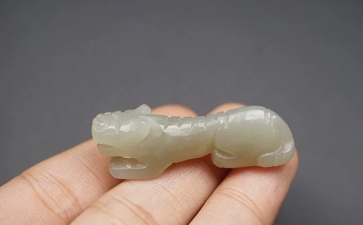 ｜冷门出品｜精选专拍·第贰拾场· 和田玉｜明清风｜苏工精雕·瑞兽挂件