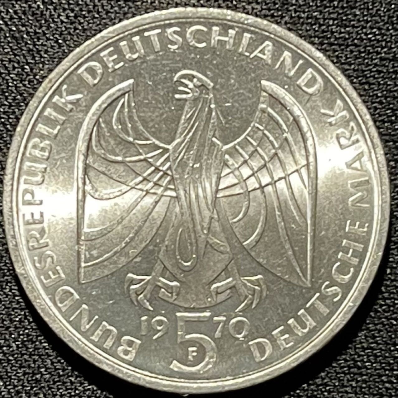 紫瑗钱币——第260期拍卖 联邦德国 1970年 F厂 贝多芬诞辰200周年 5马克 11.2克 0.625银 UNC