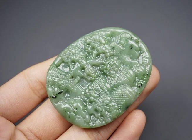 ｜冷门出品｜精选专拍·第贰拾场· 和田碧玉｜苏工精雕·山水重楼挂件