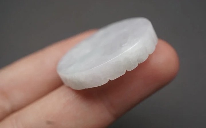 ｜冷门出品｜精选专拍·第贰拾场· 翡翠｜苏工精雕·双龙捧寿配饰