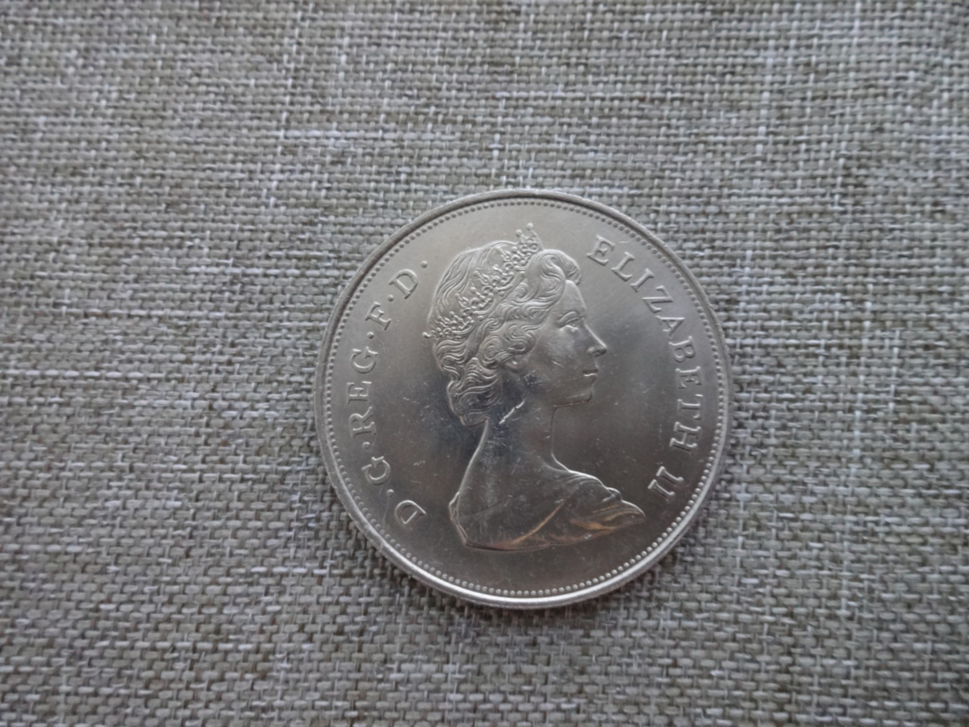 娃娃家-三月、第六场 英国查尔斯王子和戴安娜婚礼1克朗b- 1枚起拍