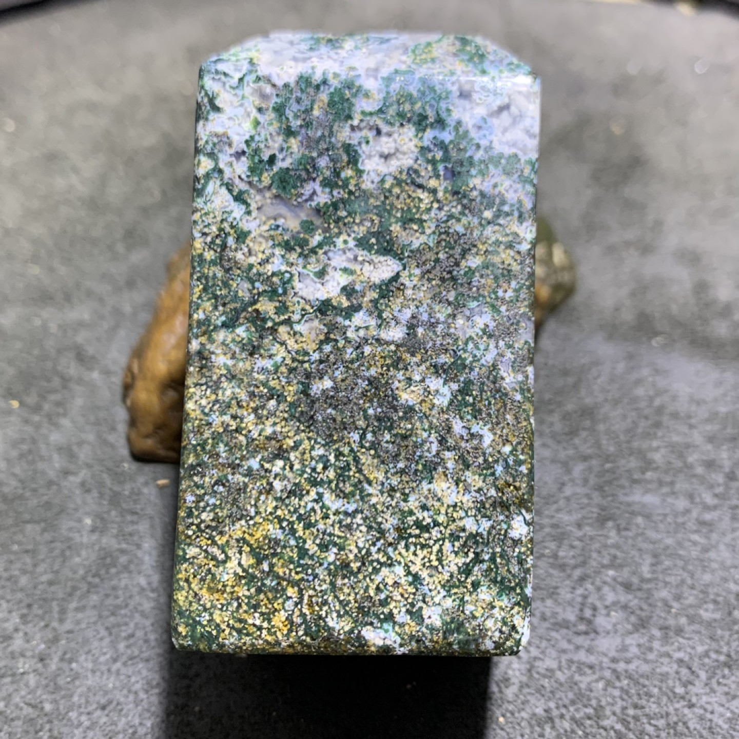 精美水草玛瑙章料一方，