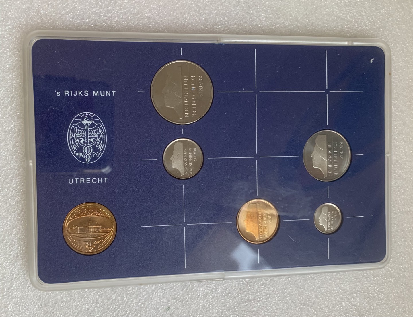 瓶子🏺第83期拍卖会 荷兰1982年套币