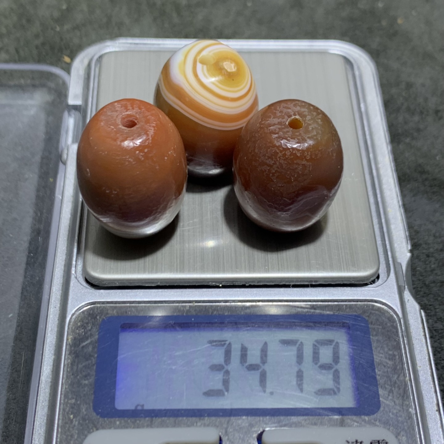 通货风化纹玛瑙桶珠3颗，