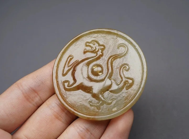 ｜冷门出品｜精选专拍·第贰拾场· 和田玉｜明清工艺精雕·螭龙玉挂件