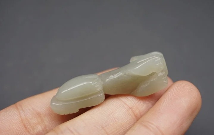｜冷门出品｜精选专拍·第贰拾场· 和田玉｜明清风｜苏工精雕·瑞兽挂件