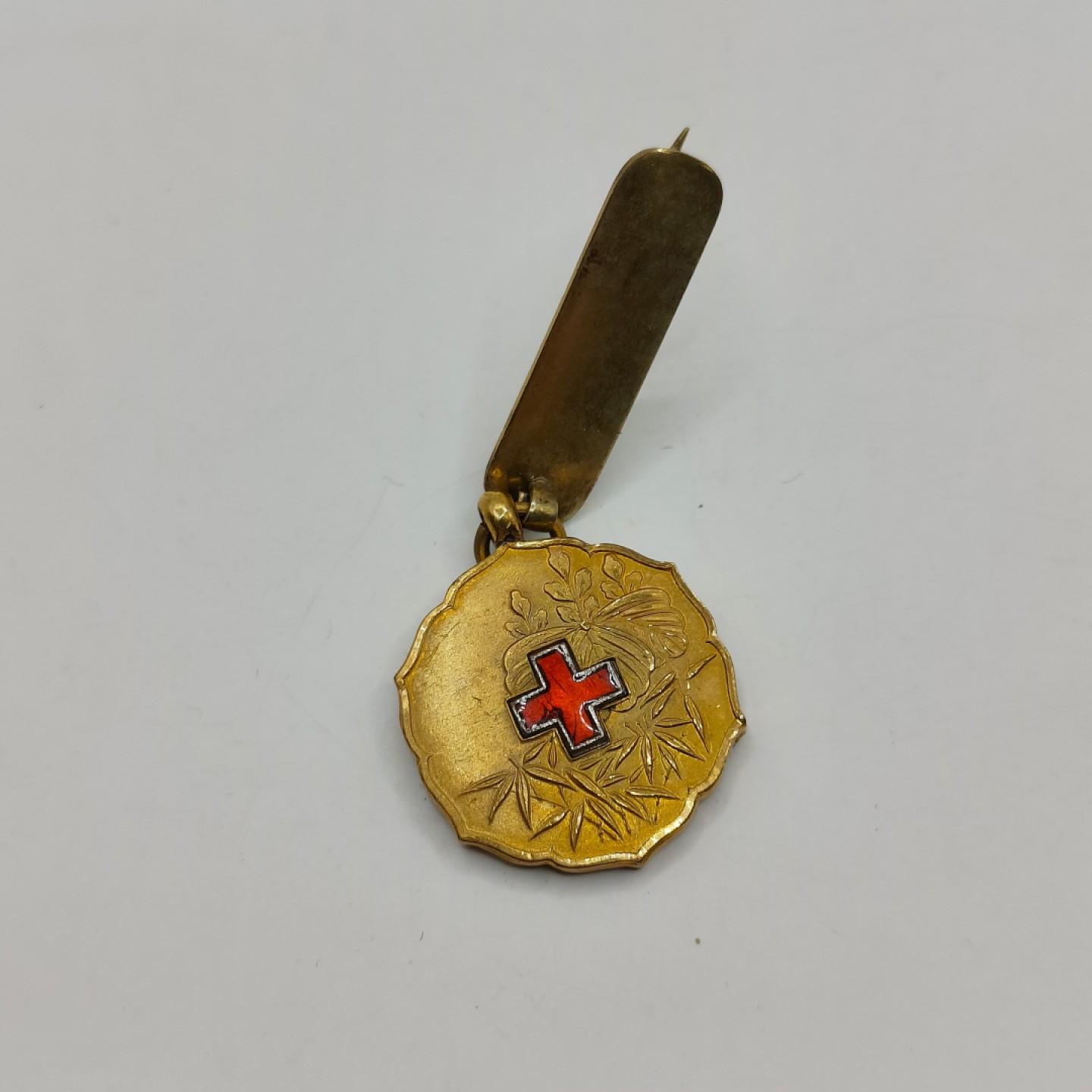 全场0元起拍 第40期 咸鱼国勋章拍卖专场 3月22日（周三）下午6：00开始 日本笃志看护妇人会徽章