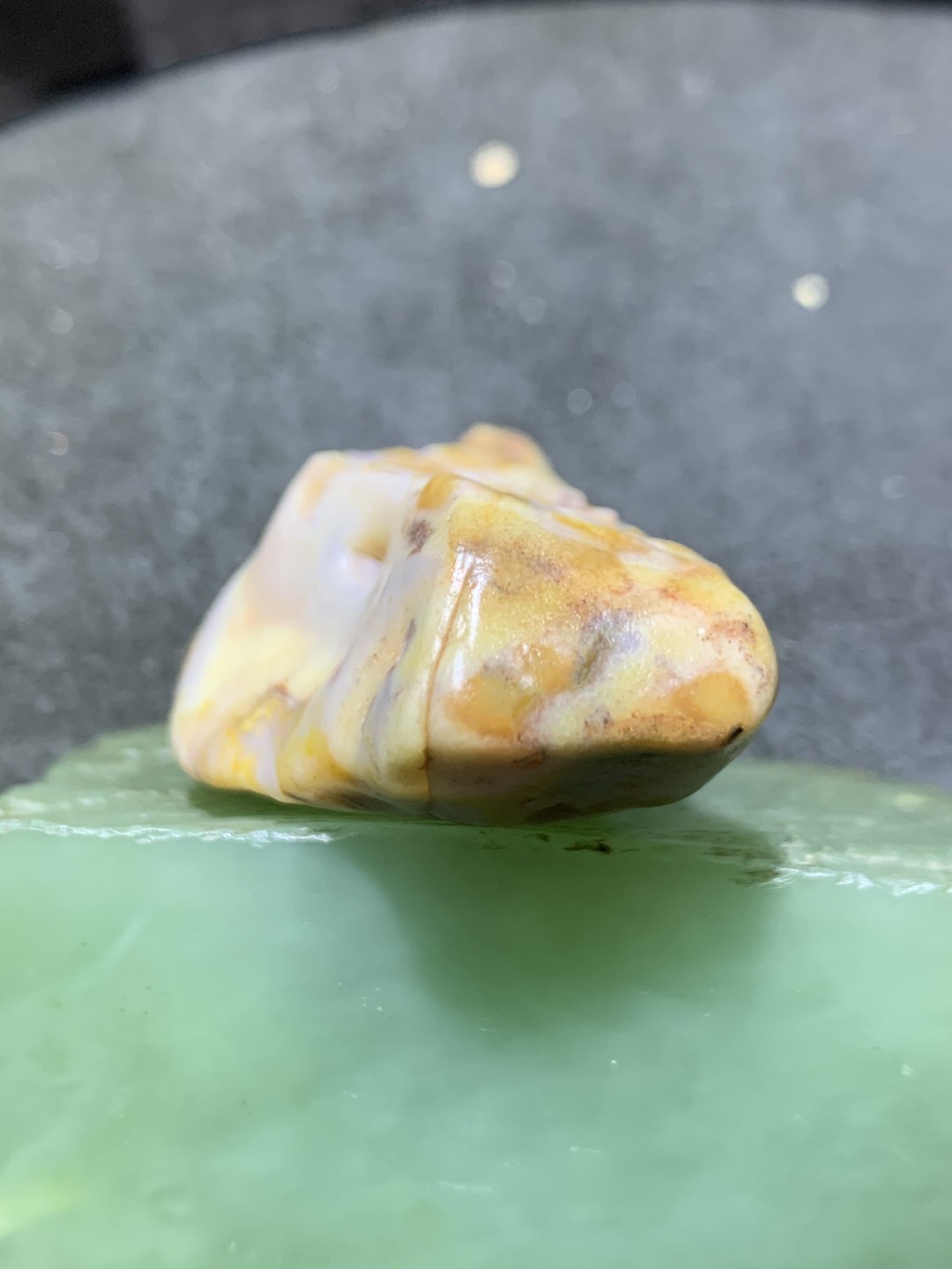 放福利！精美天然阿拉善玛瑙原石手工雕刻禅字把件（吊坠）一颗