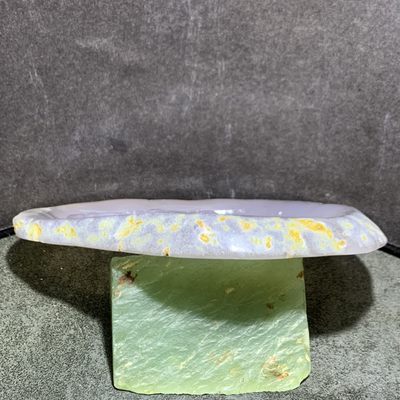 重器天然冰纹原皮玛瑙巧雕观音菩萨大 牌子一块 重器天然冰纹原皮玛瑙巧雕观音菩萨大 牌子一块