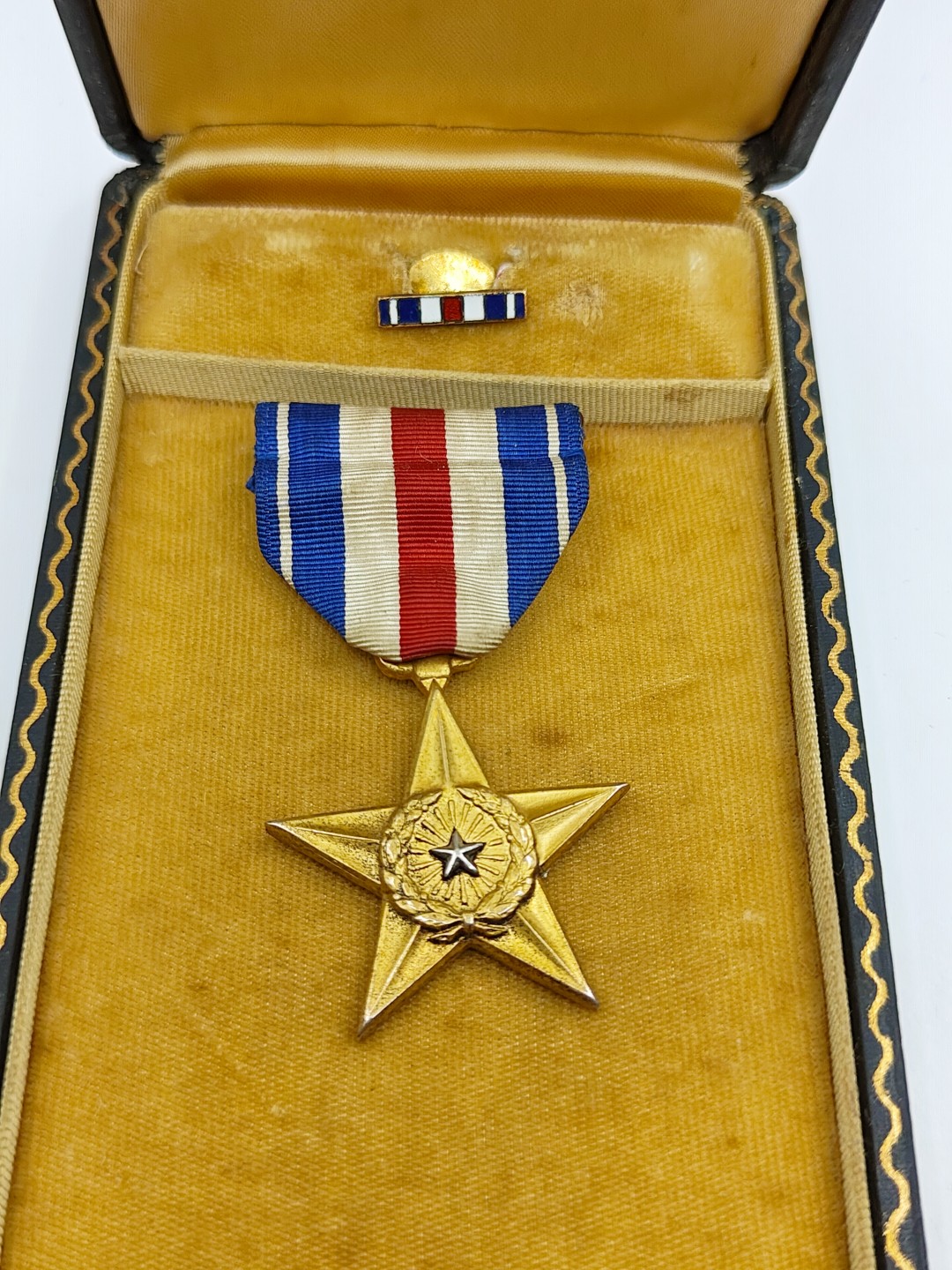 全场0元起拍 第40期 咸鱼国勋章拍卖专场 3月22日（周三）下午6：00开始 美军银星奖章 盒为铜星