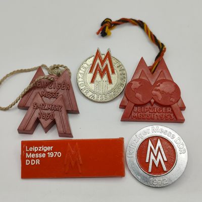 全场0元起拍 第40期 咸鱼国勋章拍卖专场 3月22日（周三）下午6：00开始 - 德国莱比锡博览会徽章一组