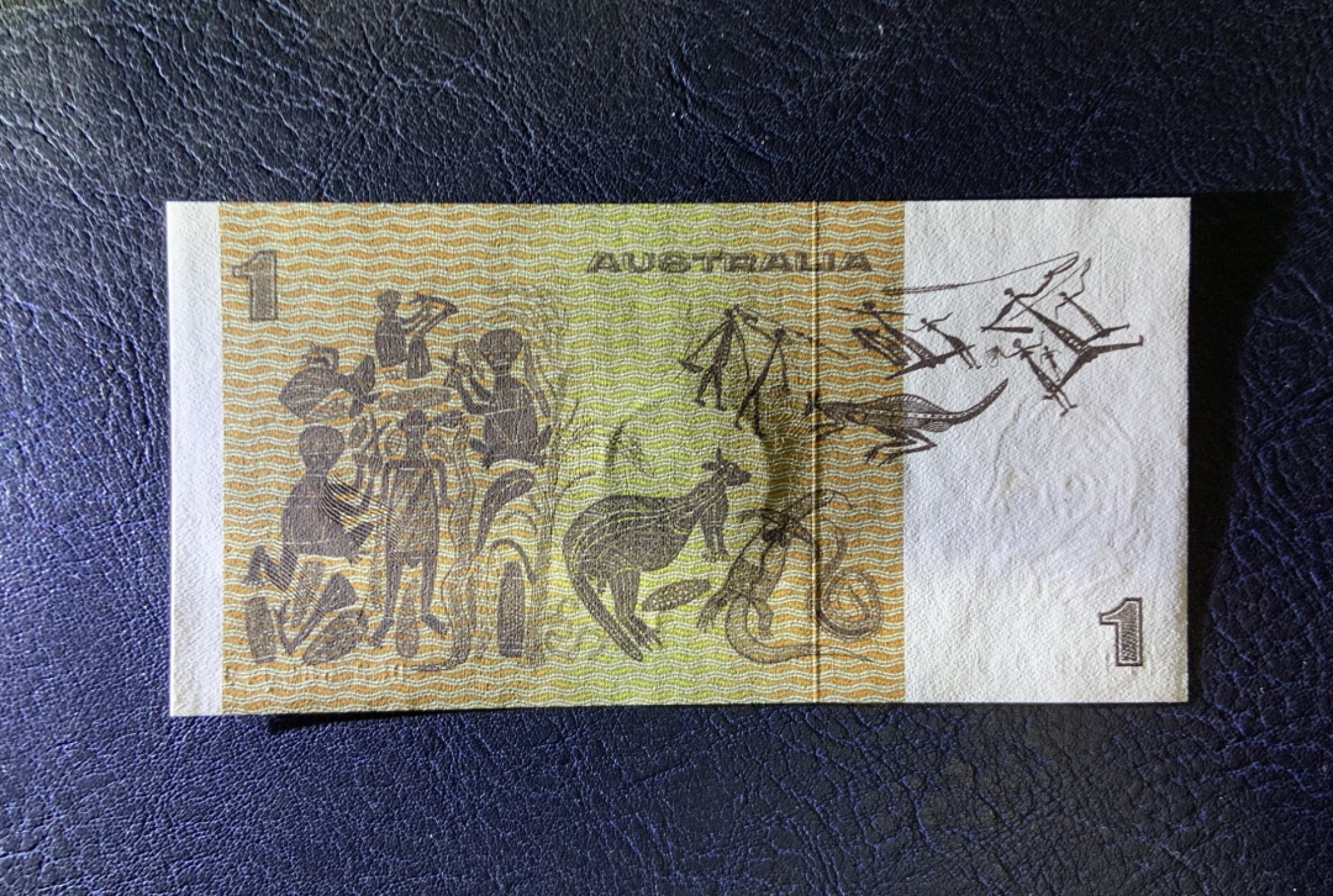 收藏联盟Quantum Auction 第241期拍卖  澳大利亚1988年1元纸币和硬币纪念册 品相全新UNC 最后一版纸币一元和首次发行硬币1元