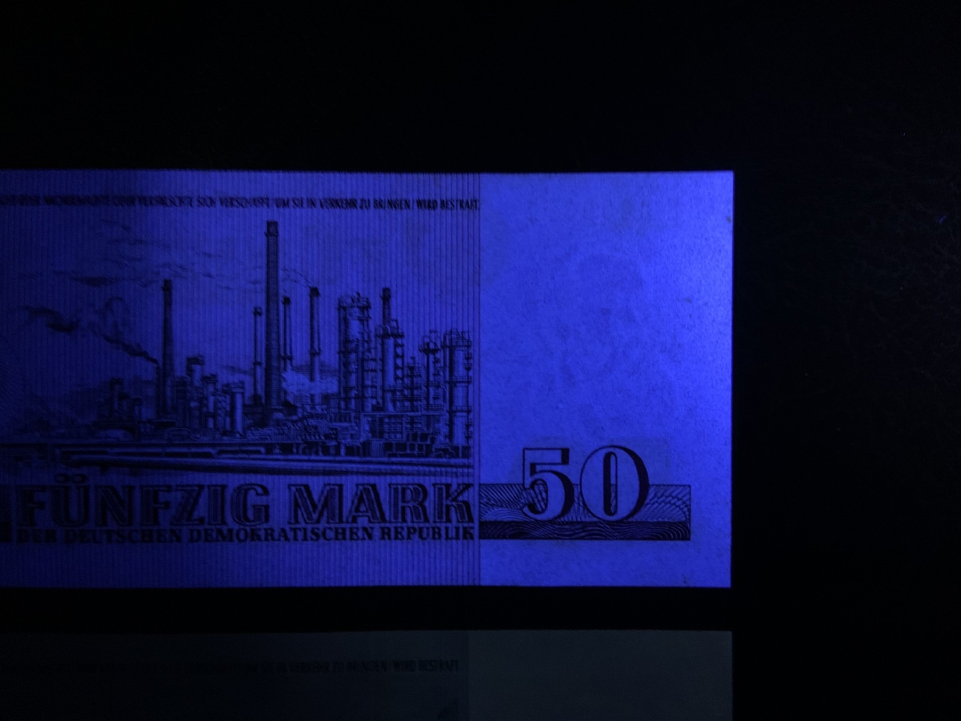 收藏联盟Quantum Auction 第241期拍卖  德国民主共和国1971-75年50和100马克 品相UNC- 革命导师马克思和恩格斯